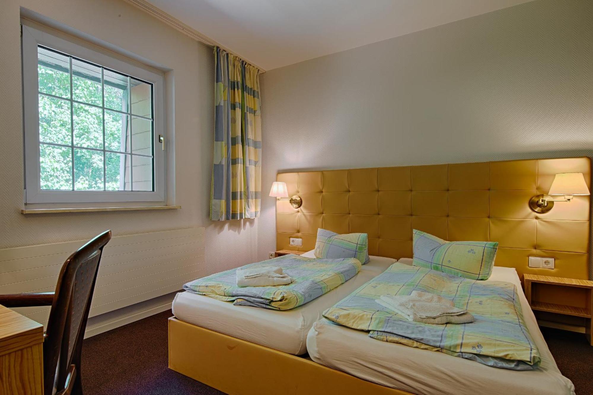 See Hotel Karlslust Chalets Storkow  Exterior foto