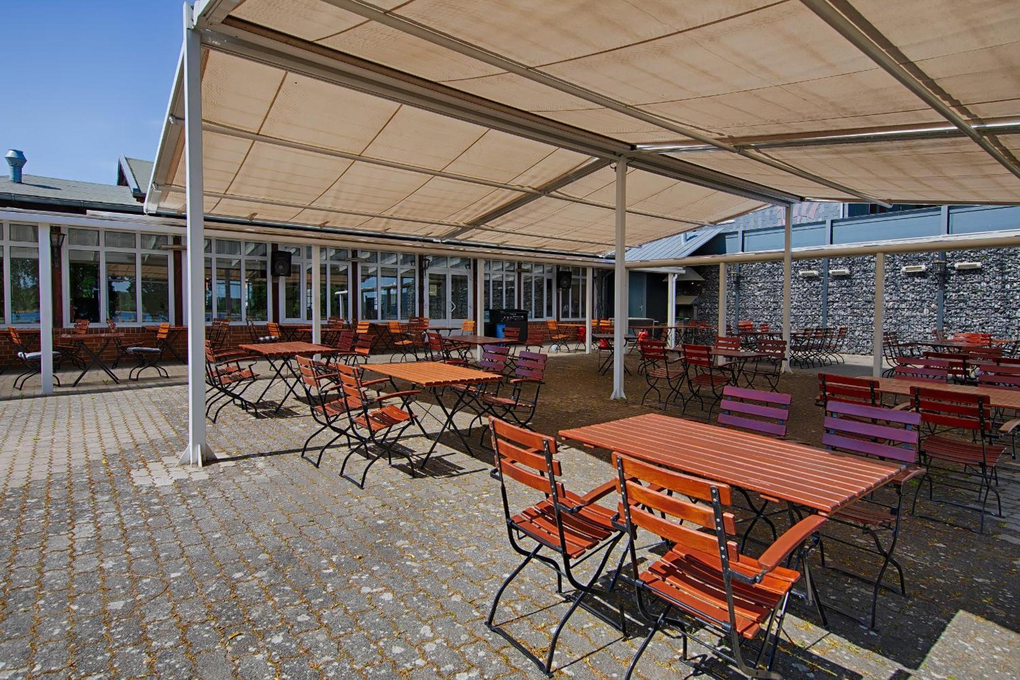 See Hotel Karlslust Chalets Storkow  Exterior foto